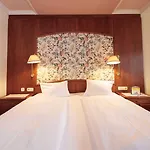 Der Kirchheimerhof فندق 4*