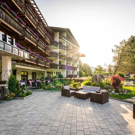 Hotel Der Kirchheimerhof 4*