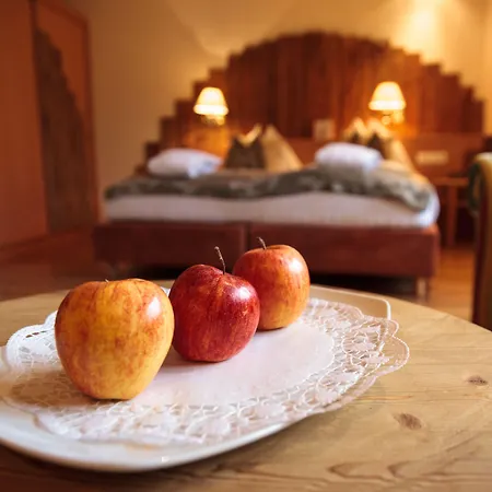 Hotel Der Kirchheimerhof 4*