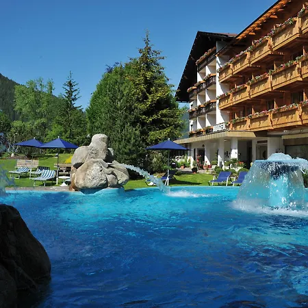 Готель Der Kirchheimerhof 4*