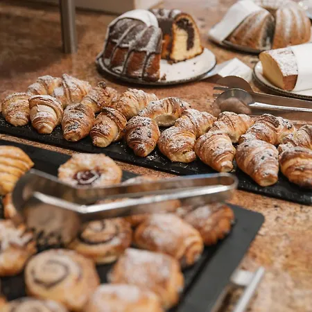 Готель Der Kirchheimerhof Бад-Кляйнкірхгайм